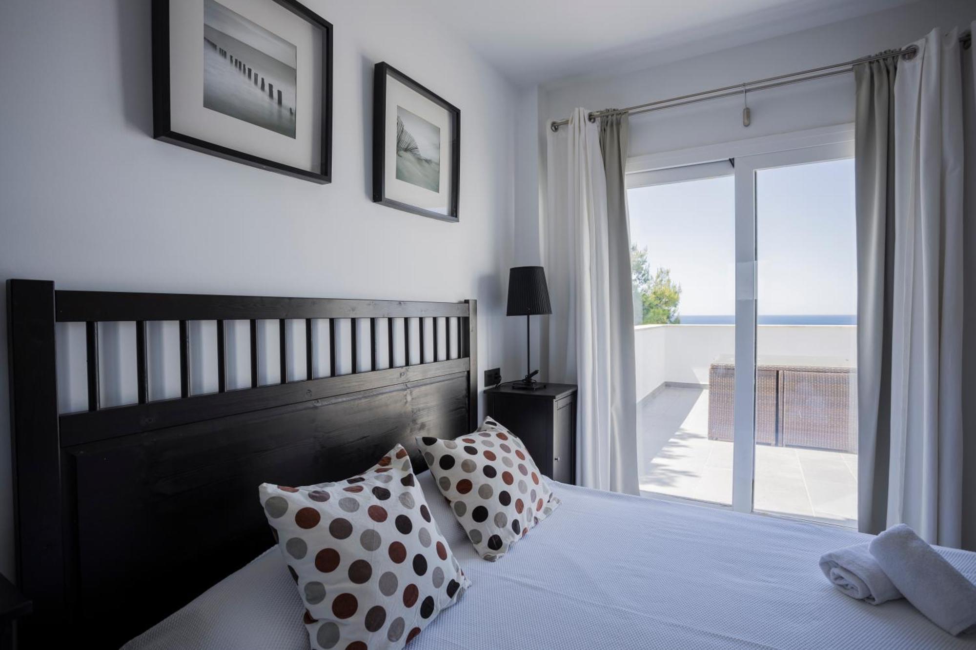 V196 Villa Brisa By Menorcarentals Villas Son Bou Bagian luar foto
